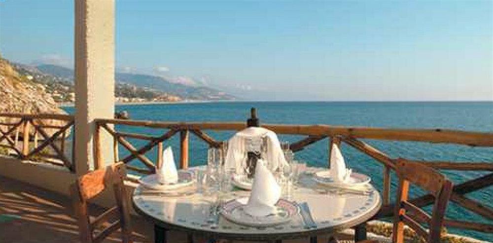 Grand Hotel San Michele Четраро Экстерьер фото